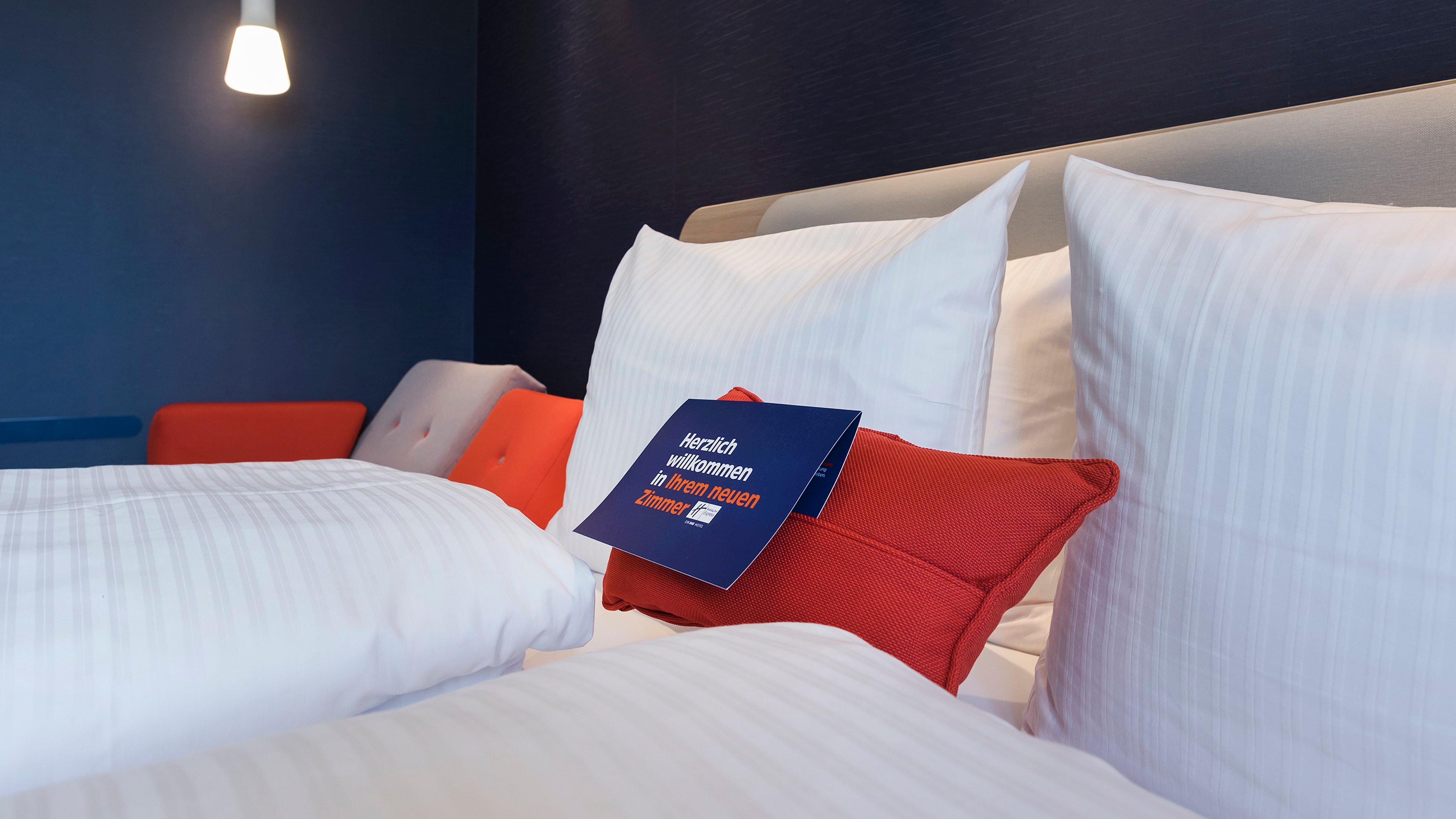 Holiday Inn Express - Wiesbaden By Ihg מראה חיצוני תמונה