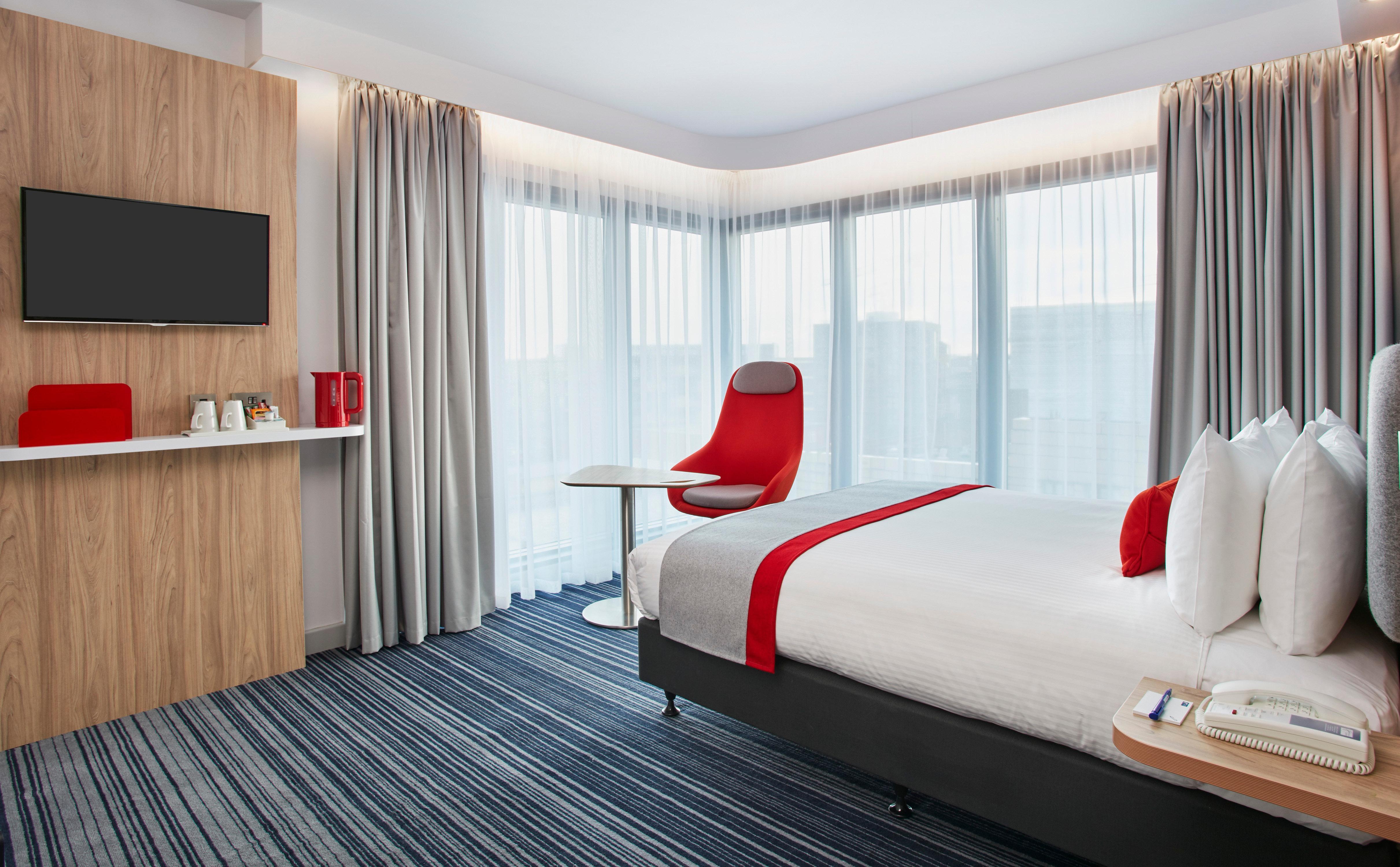 Holiday Inn Express - Wiesbaden By Ihg מראה חיצוני תמונה