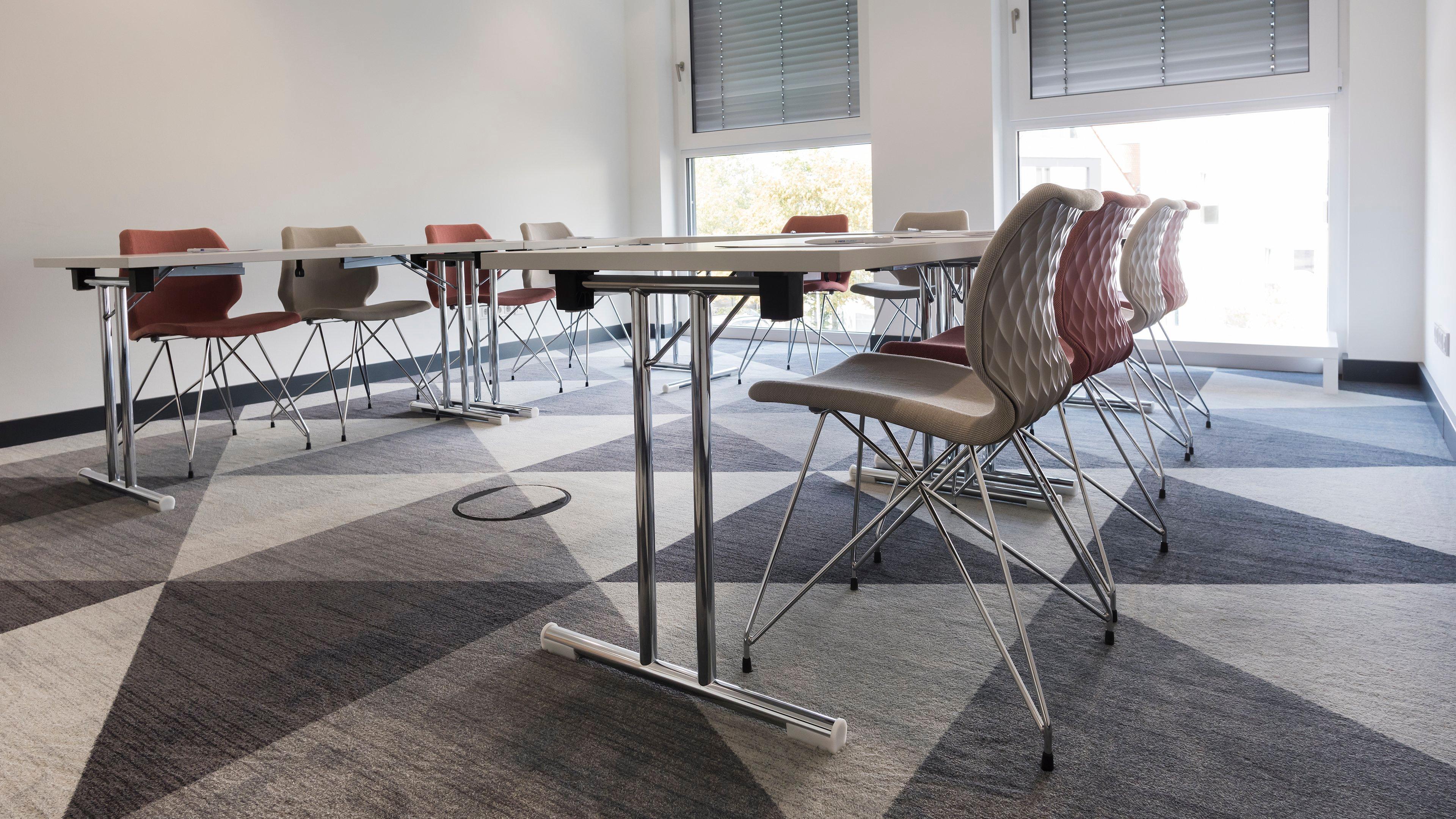 Holiday Inn Express - Wiesbaden By Ihg מראה חיצוני תמונה