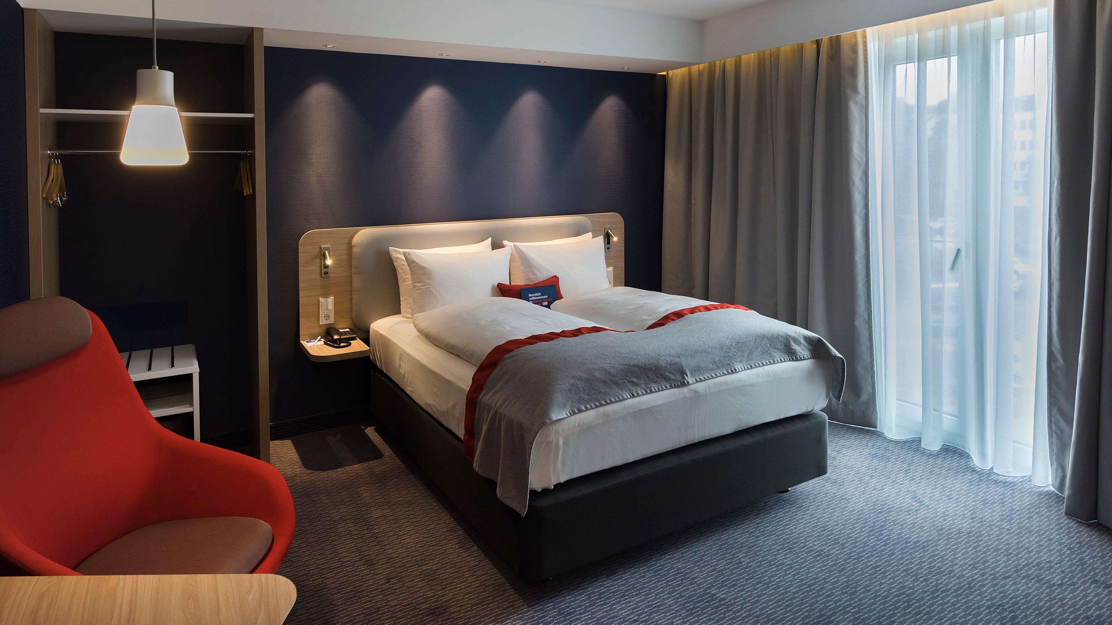 Holiday Inn Express - Wiesbaden By Ihg מראה חיצוני תמונה